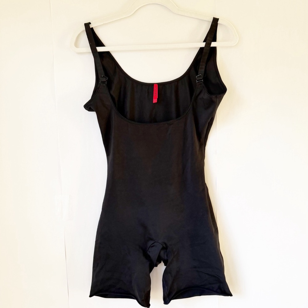 Spanx Black Women's Bodysuit L